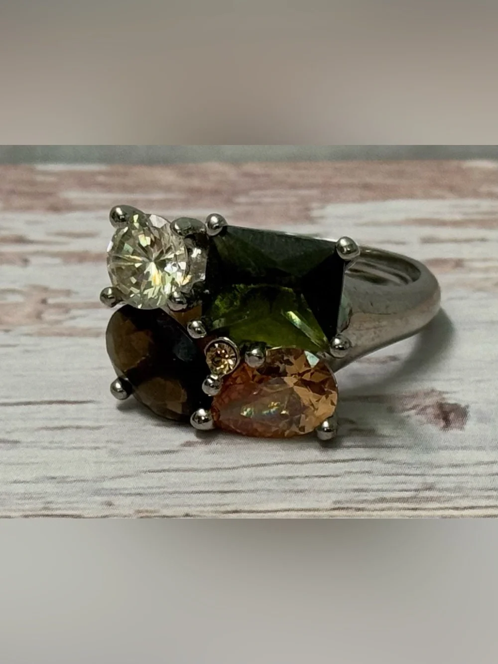 Avon Green, Brown, Clear, & Amber Silvertone Cocktail Cluster Ring Size 7.5